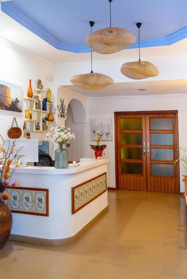 Hostal Yebisah Санта-Эулалия-дель-Рио Экстерьер фото