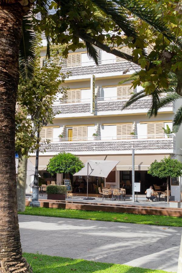 Hostal Yebisah Санта-Эулалия-дель-Рио Экстерьер фото