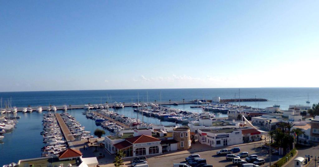 Hostal Yebisah Санта-Эулалия-дель-Рио Экстерьер фото